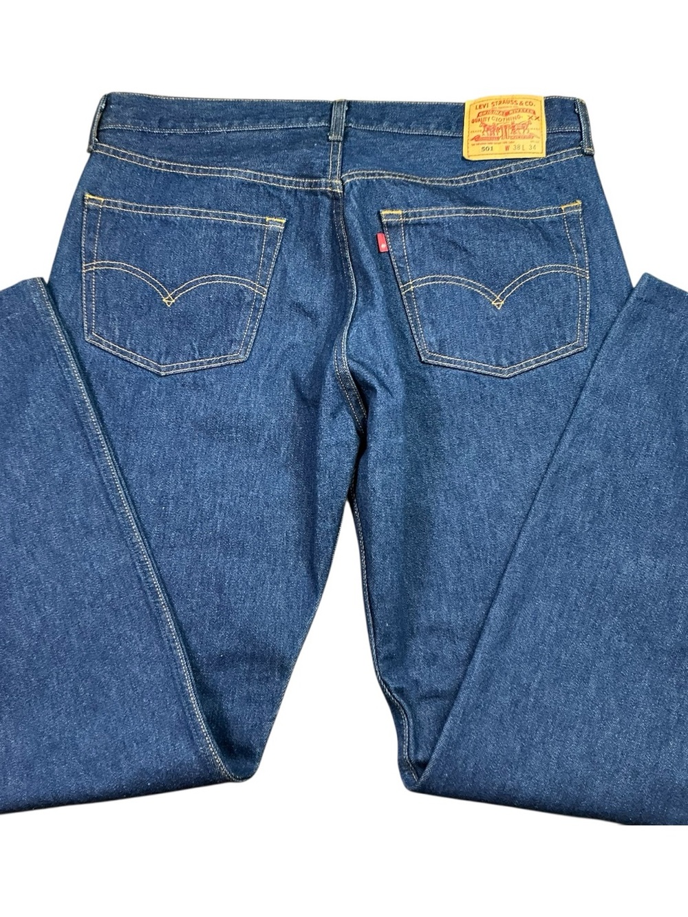 vintage Levi’s 501 button fly 90s dark wash straight leg jeans 38 x 32